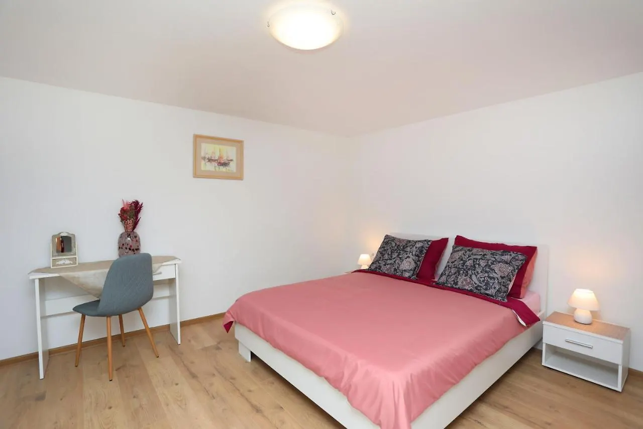 Holiday House Nono Labin  0*, Labin (Istria)
